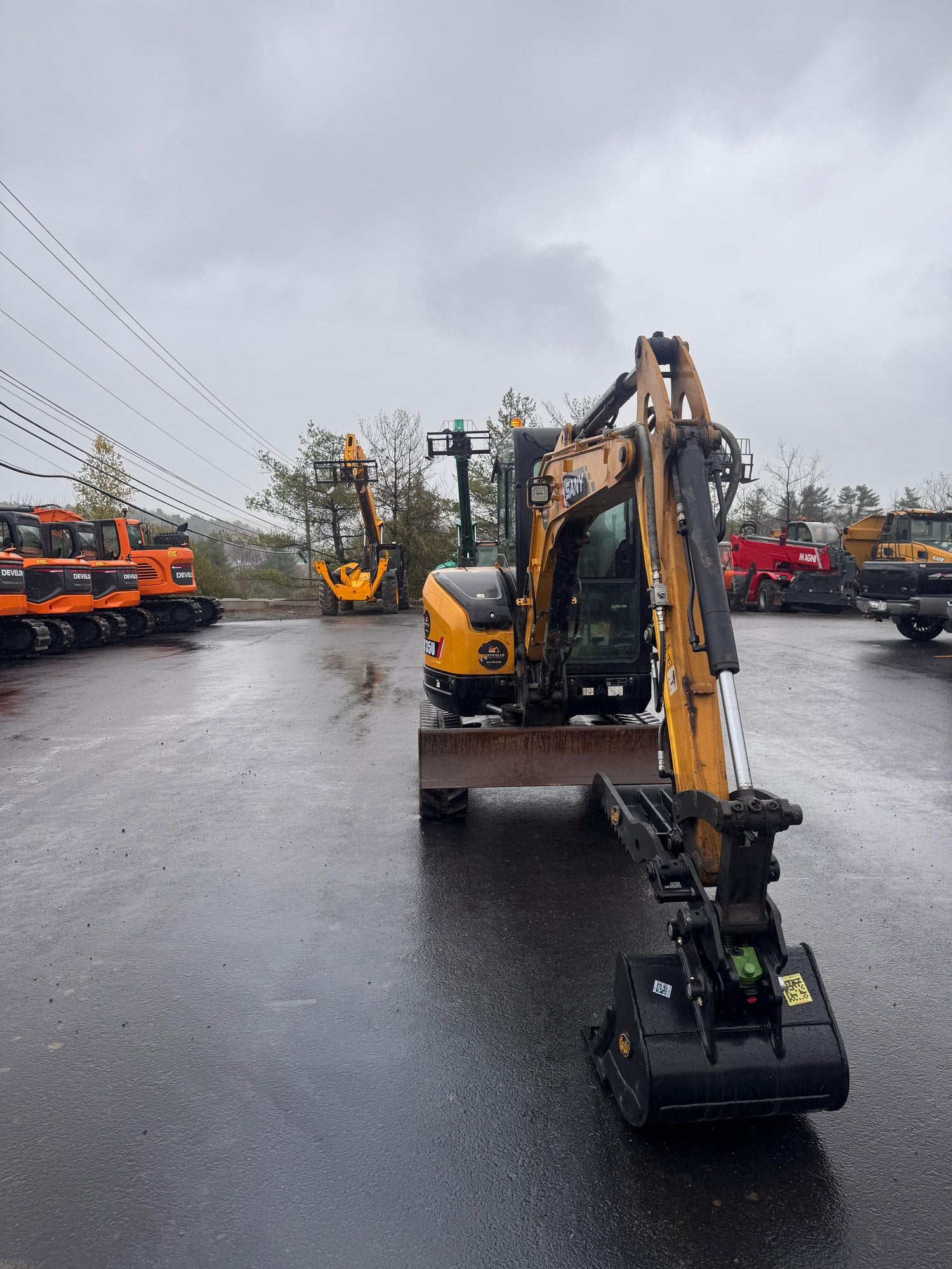 2023 Sany SY35U Mini Excavator-Hours: 371