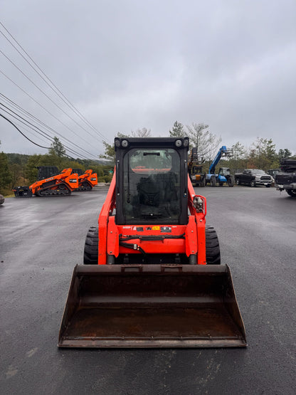2023 Kubota SSV75 Skid Steer