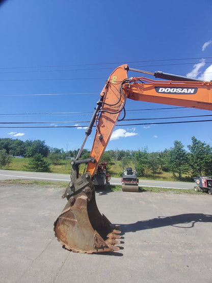 2020 Doosan DX255LC-5 Excavator