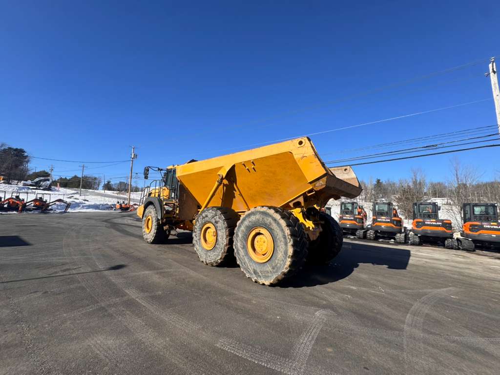 2018 Bell B45E Articulated Haul Truck