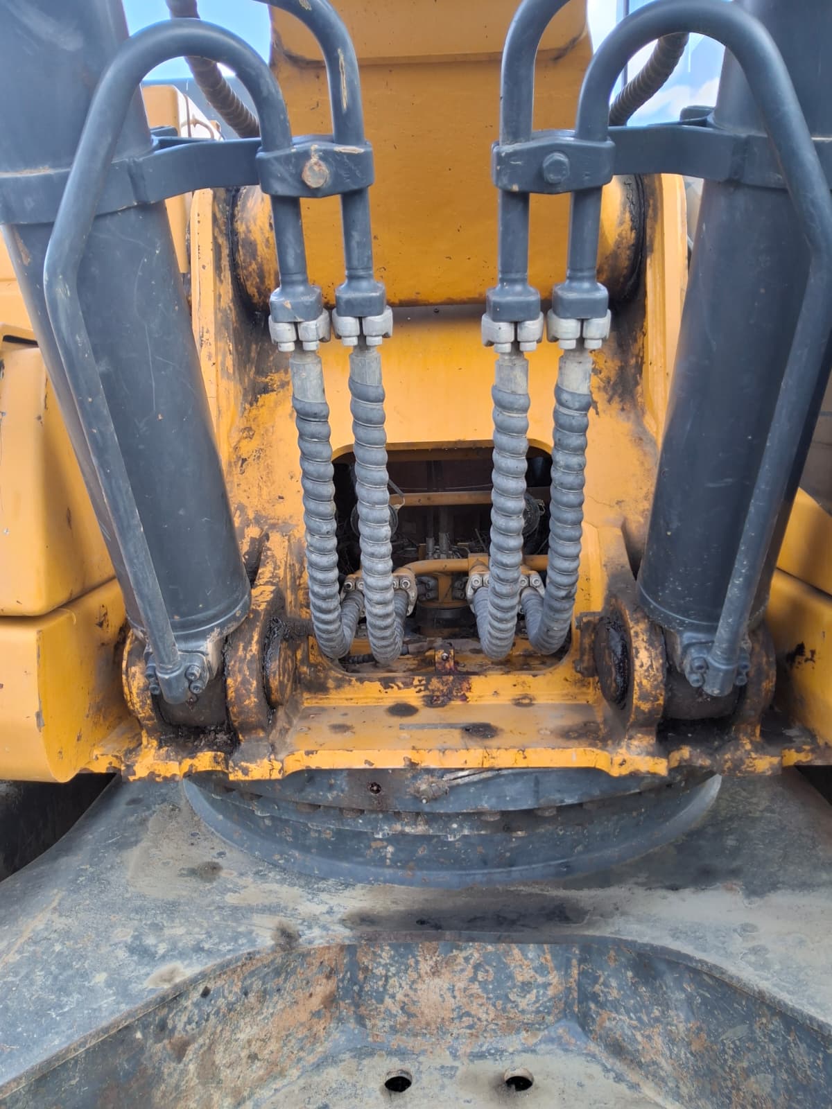 2018 LiuGong 925E Excavator