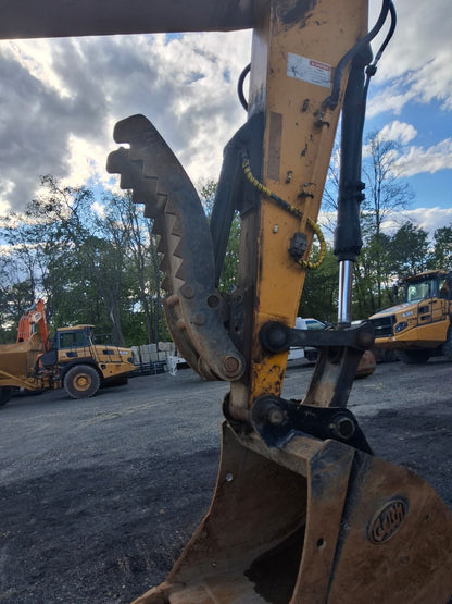 2018 LiuGong 925E Excavator