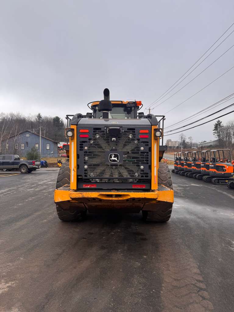 2017 John Deere 744K-II Wheel Loader