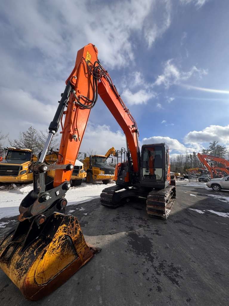 2021 Doosan DX140LCR-5 Excavator