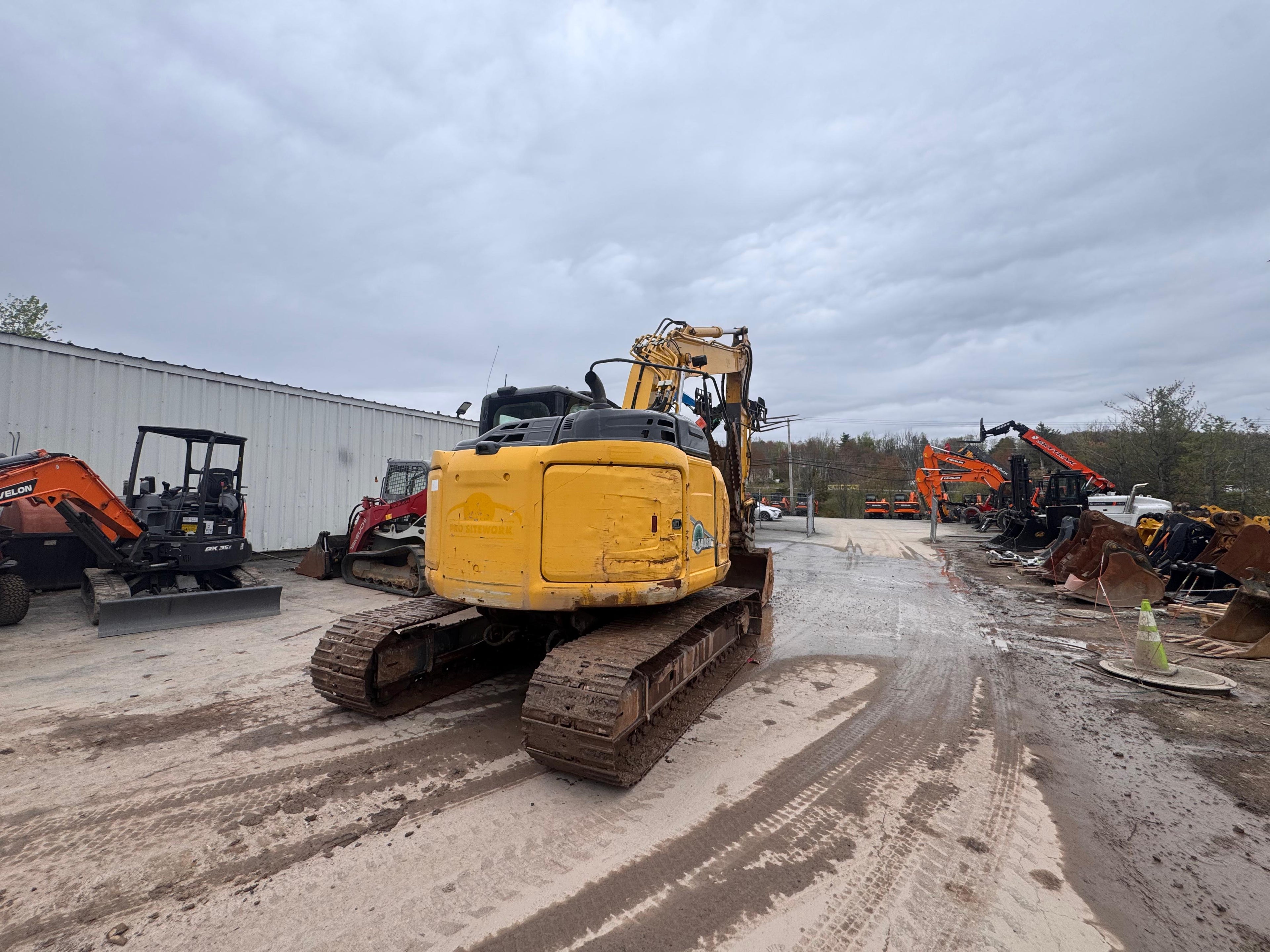 2017 Kobelco SK140SRLC-5 Excavator