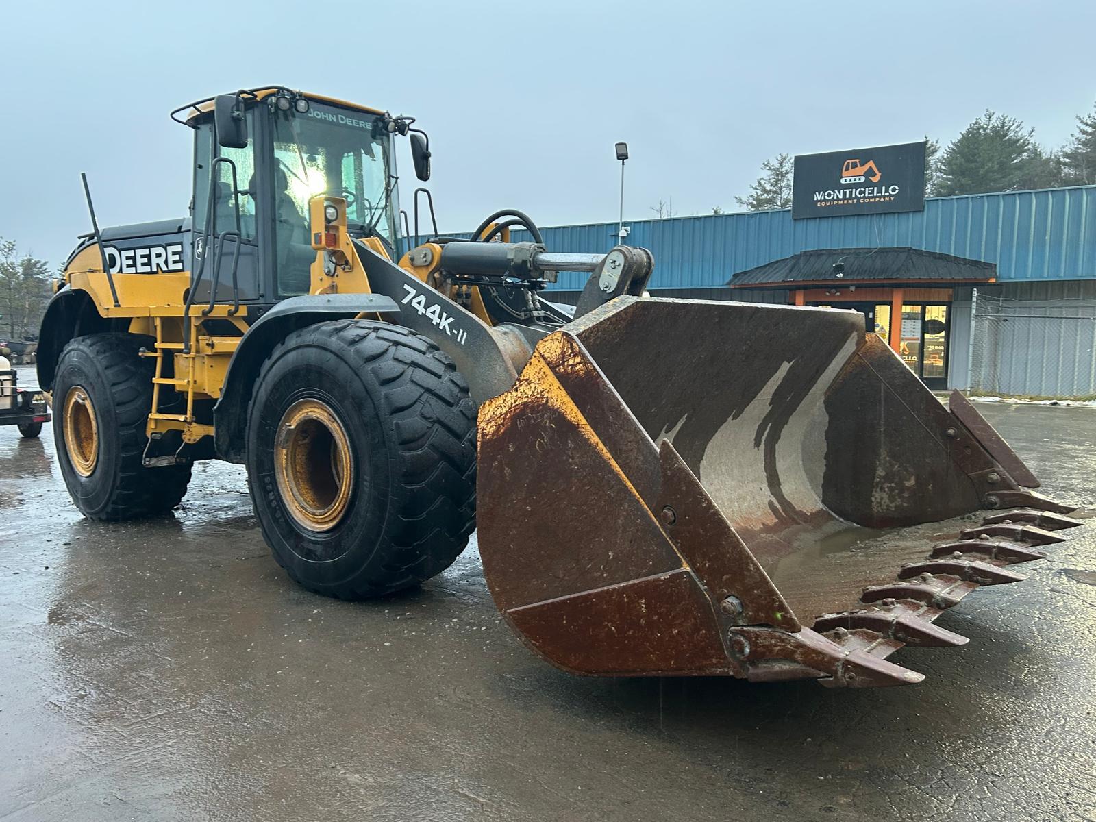 2016 John Deere 744K-II Wheel Loader