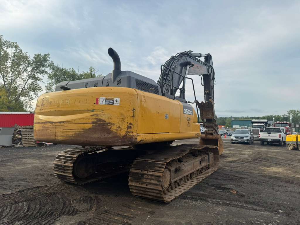 2019 John Deere 350G Excavator
