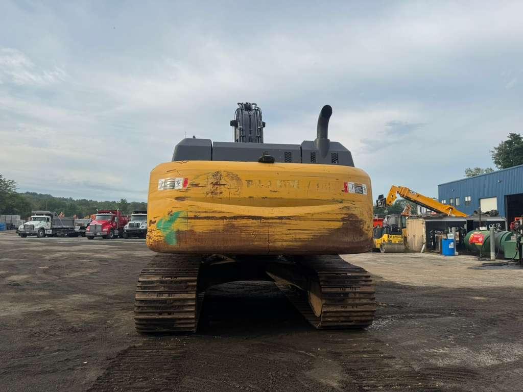 2019 John Deere 350G Excavator