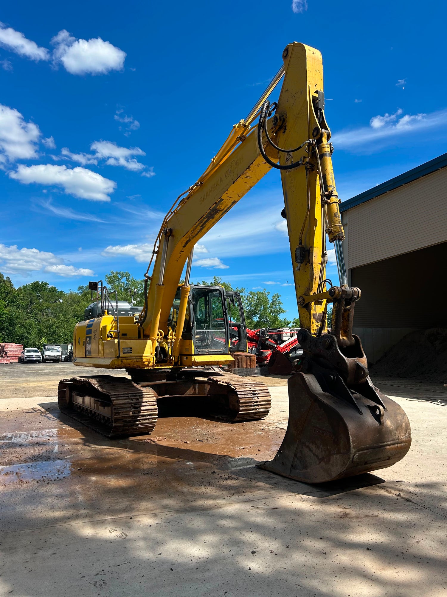 2016 Komatsu PC240LC-11