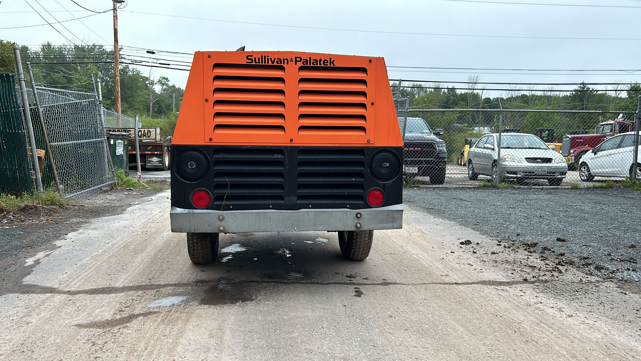 Sullivan Palatek D185 Towable Air Compressor