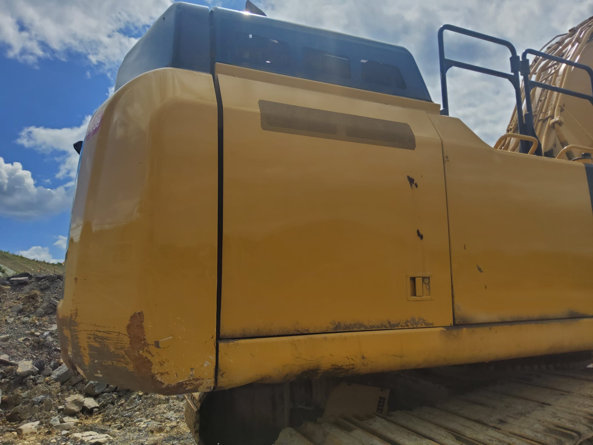 2018 Caterpillar 349FL Hydraulic Excavator