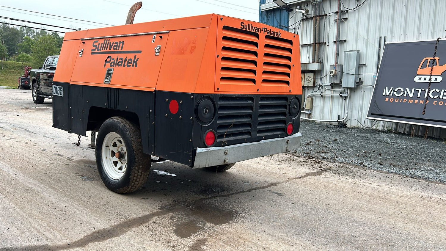 Sullivan Palatek D185 Towable Air Compressor