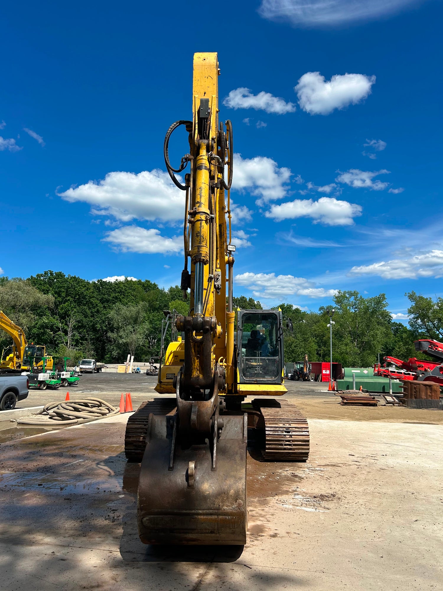2016 Komatsu PC240LC-11