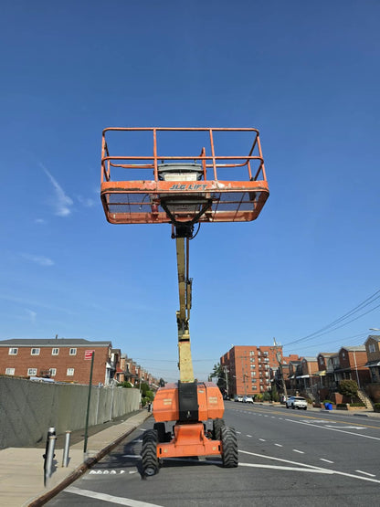 2014 JLG 800AJ Articulating Boom Lift