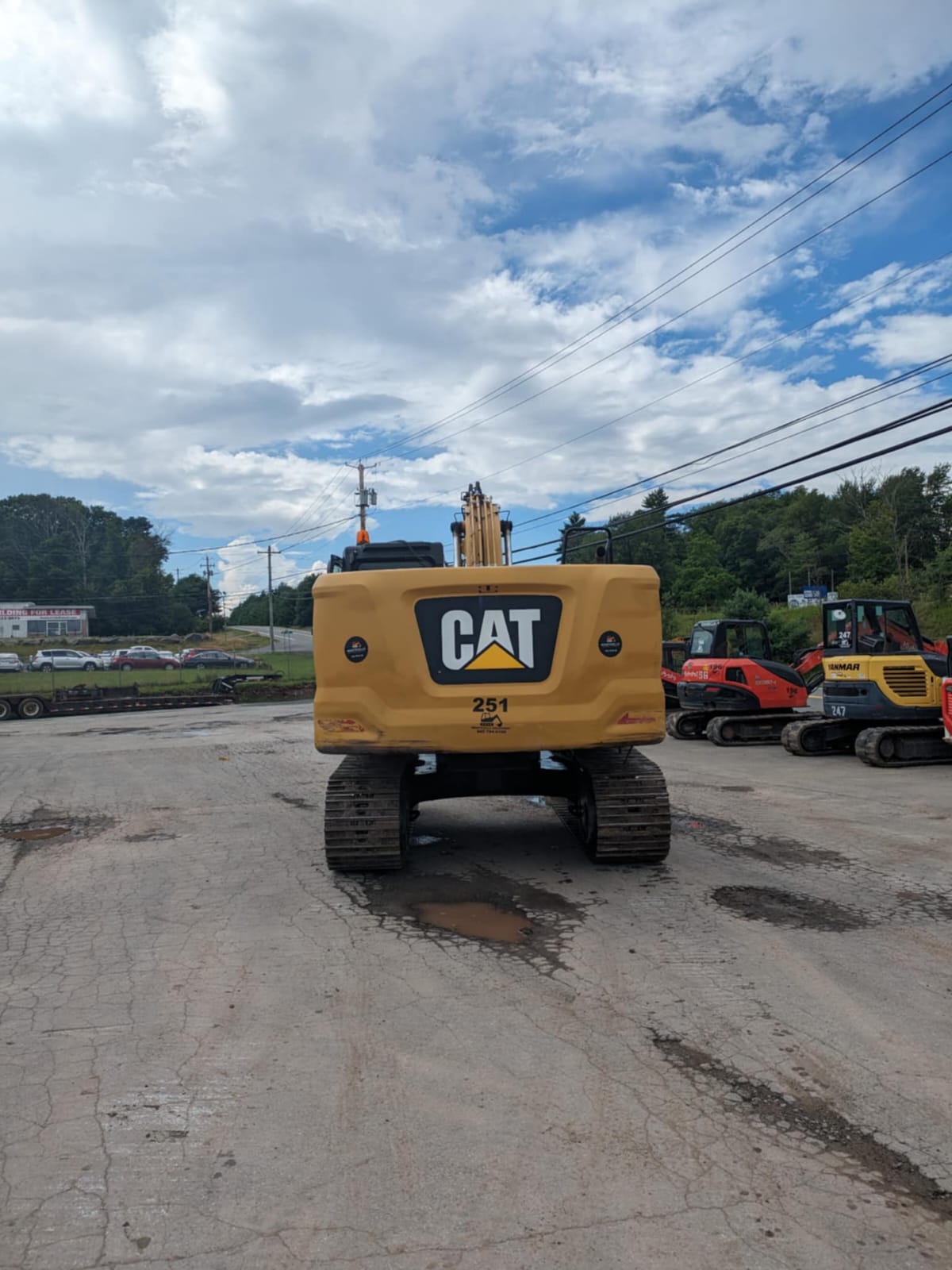 2019 CAT 320 Excavator