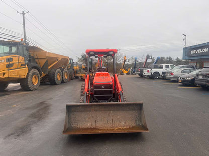 2023 Kubota L47 Loader backhoe-Hours: 375