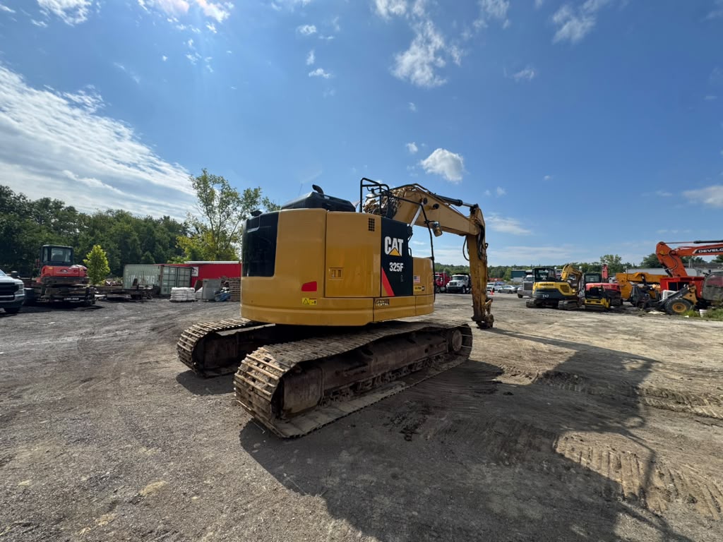2018 CAT 325F LCR Excavator