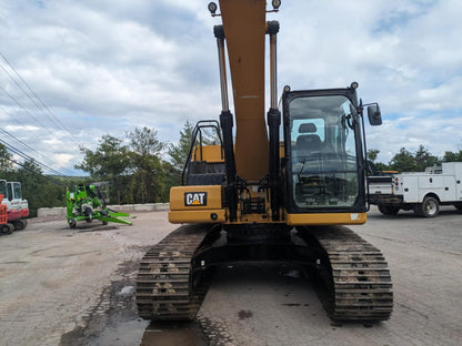 2019 CAT 320 Excavator