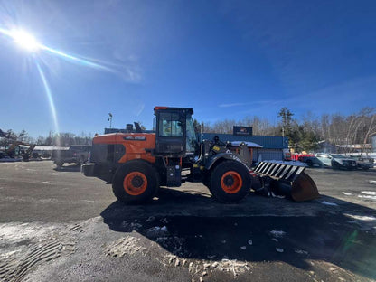 2024 Develon DL250-7 Wheel Loader
