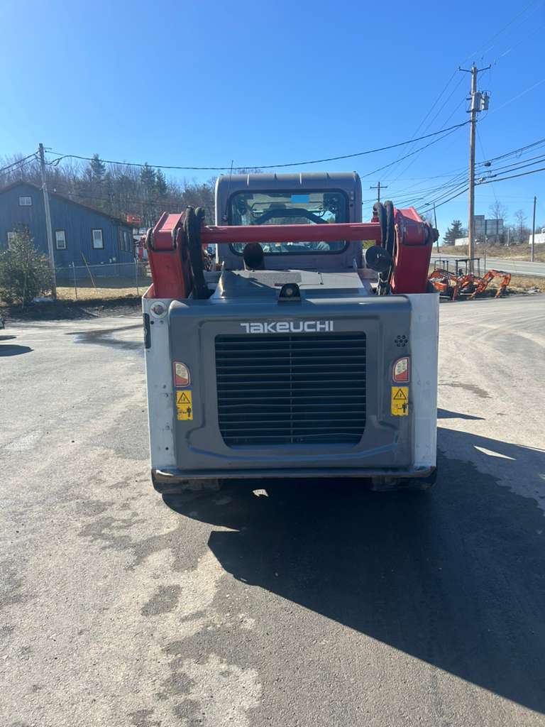 2017 Takeuchi TL12V-2 Track Loader