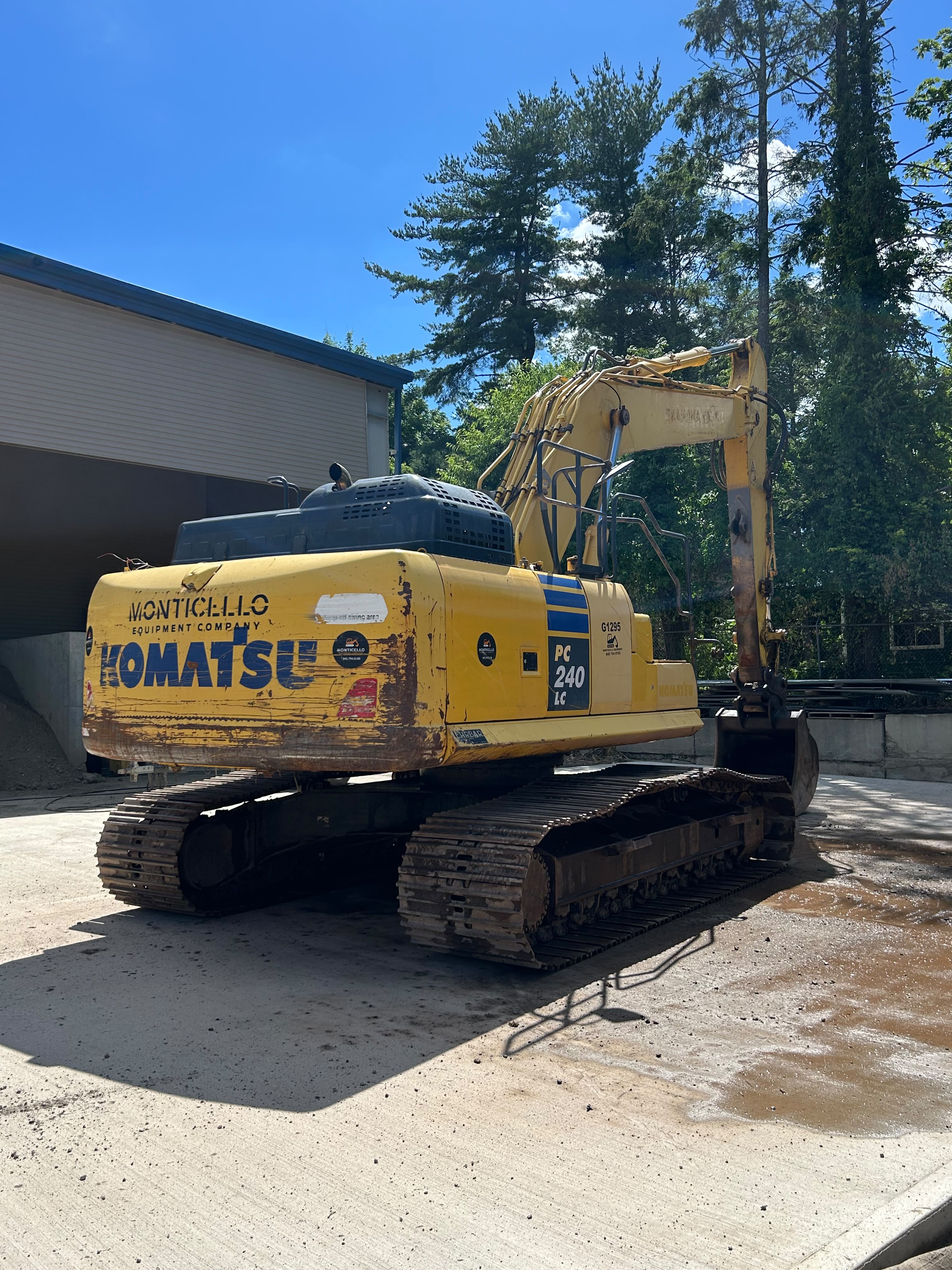 2016 Komatsu PC240LC-11