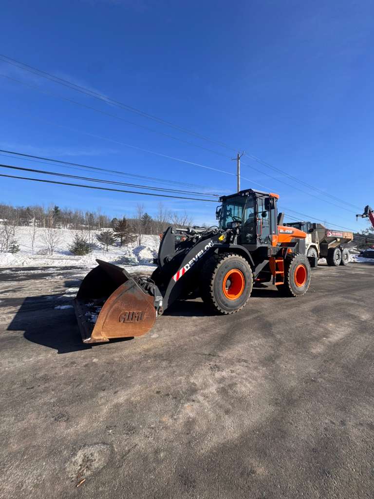 2024 Develon DL250-7 Wheel Loader