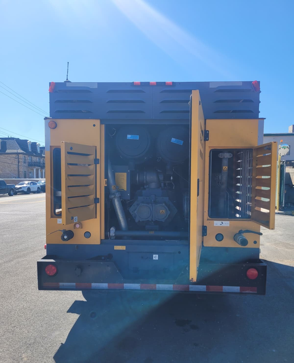 2012 Atlas Copco XRVS1000CD6 Air Compressor