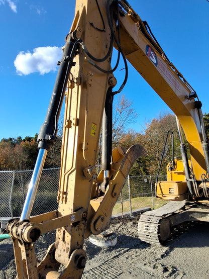 2017 CAT 313F LGC Excavator