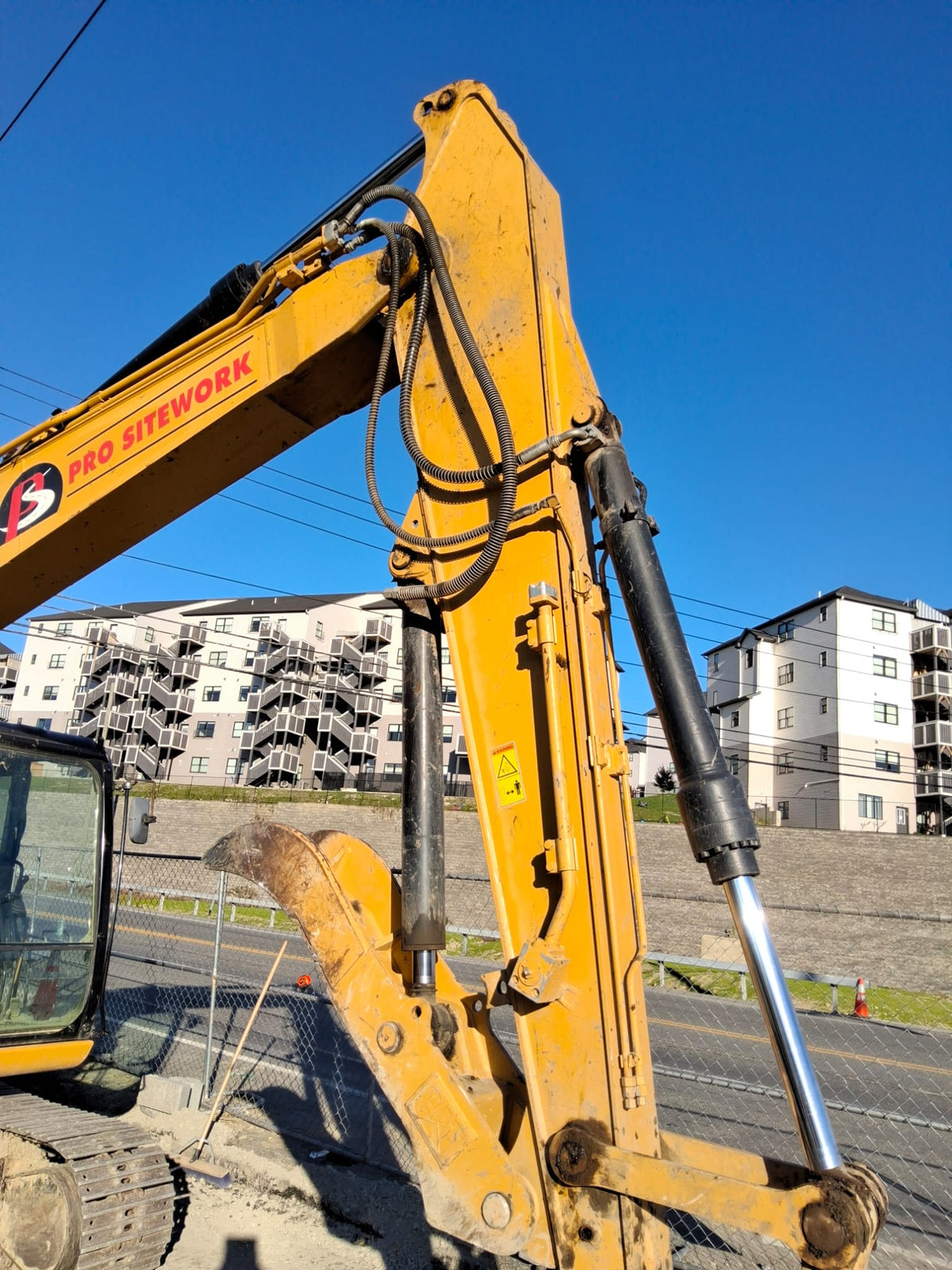 2017 CAT 313F LGC Excavator