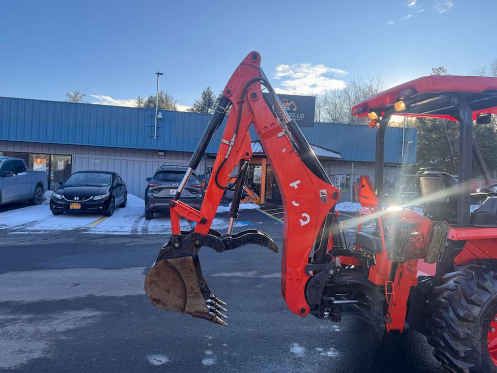 2023 Kubota L47 Loader Backhoe-Hours: 623