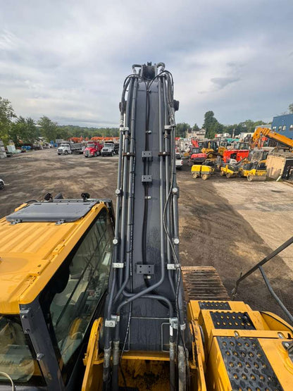 2019 John Deere 350G Excavator