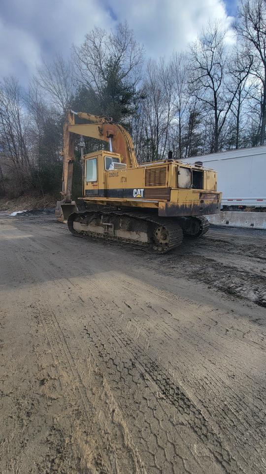 1993 Caterpillar 235D LC Excavator