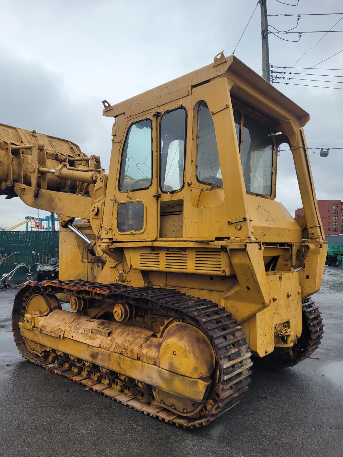 1973 CAT 977L Crawler Loader