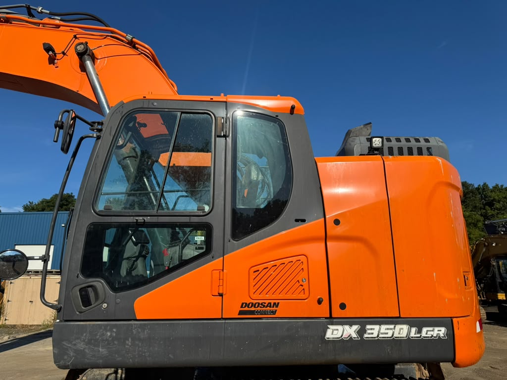 2025 Develon DX350LCR-7 Excavator