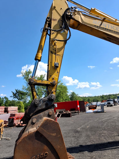 2016 Komatsu PC490LC-11 Excavator