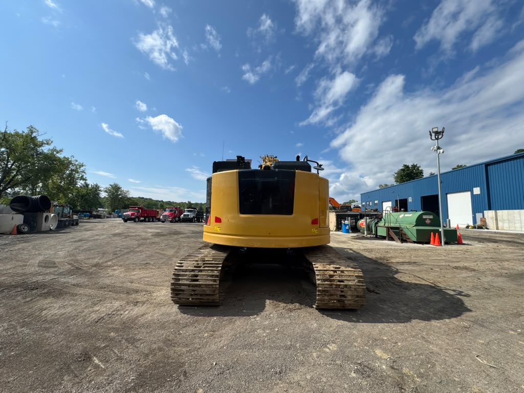 2018 CAT 325F LCR Excavator