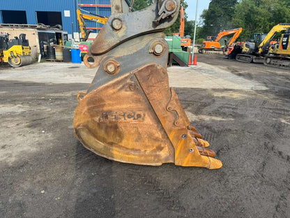 2019 John Deere 350G Excavator