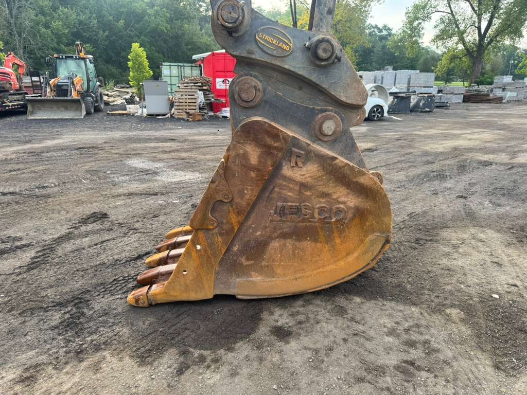 2019 John Deere 350G Excavator