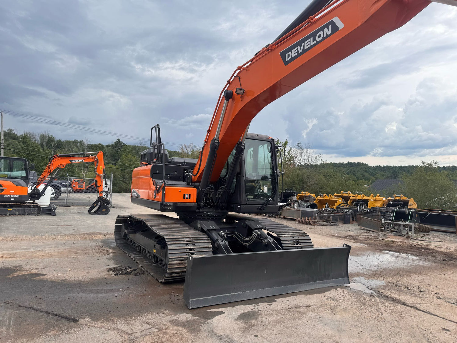 2025 Develon DX225LC-7 Excavator