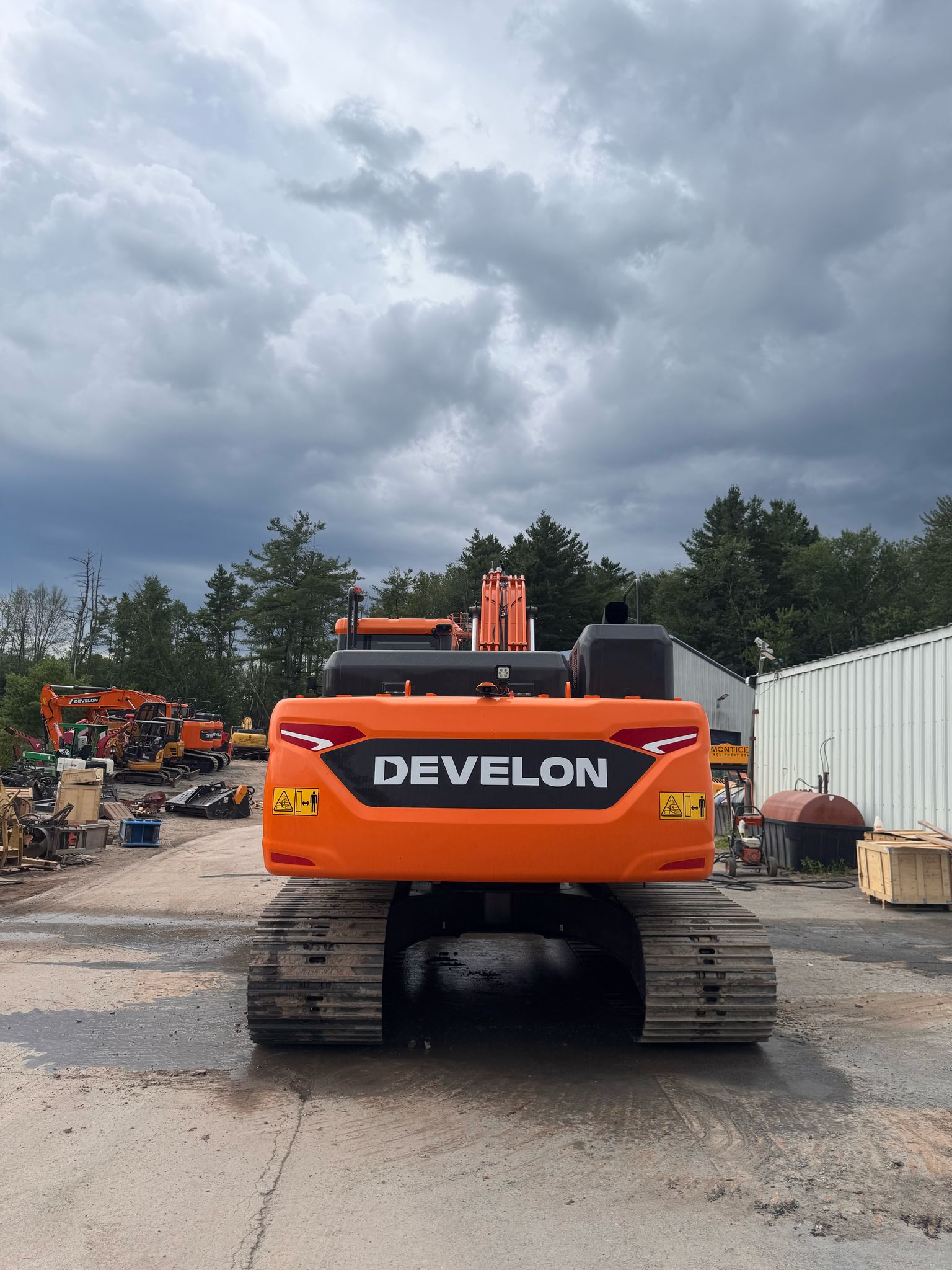 2025 Develon DX225LC-7 Excavator