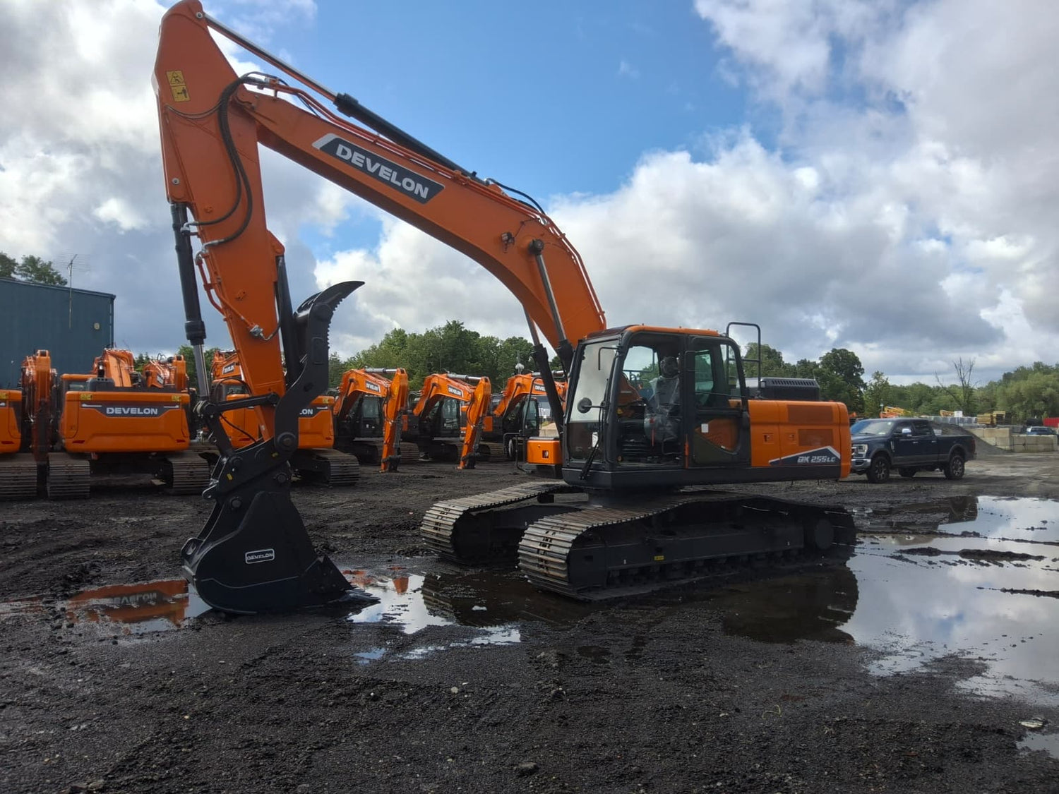 2026 Develon DX255LC-7-US30 Excavator