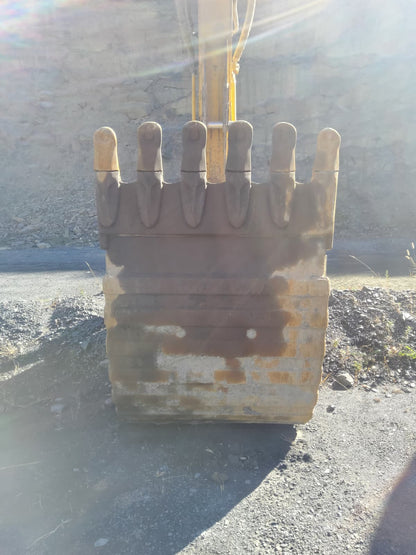 2019 Komatsu PC360LC-11 Excavator