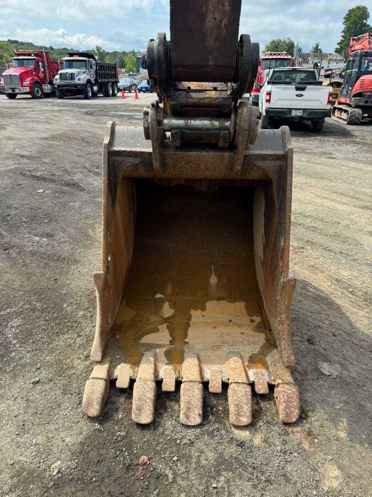2018 CAT 325F LCR Excavator