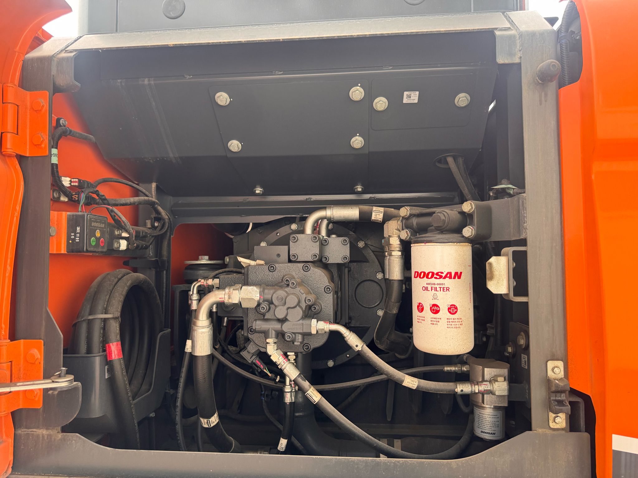 2025 Develon DX225LC-7 Excavator