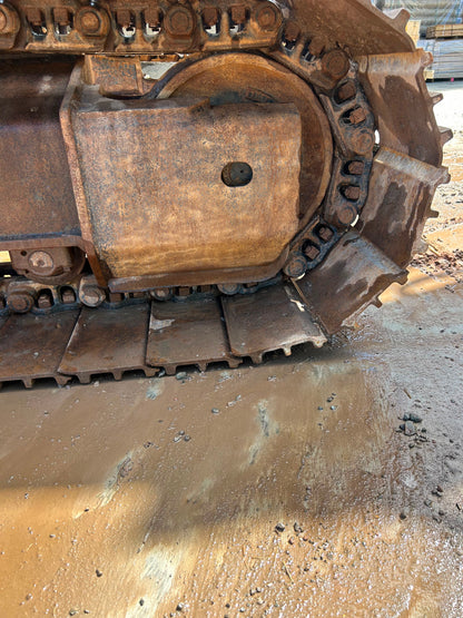 2016 Komatsu PC240LC-11