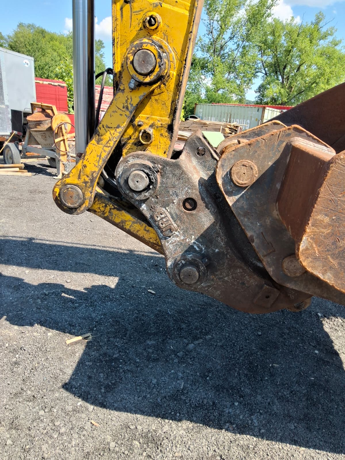 2016 Komatsu PC490LC-11 Excavator
