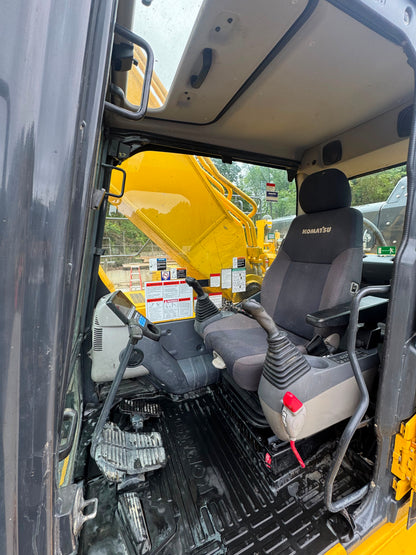 2021 Komatsu PC490LC-11 Excavator