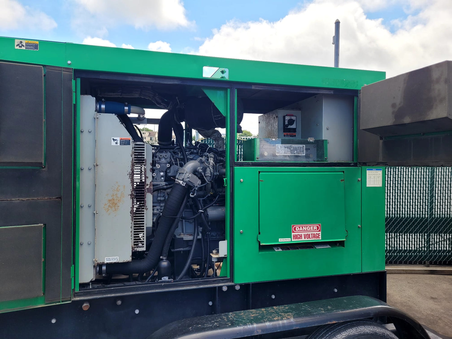 2016 MQ Whisperwatt DCA70SSIU4F Towable Generator-70kva