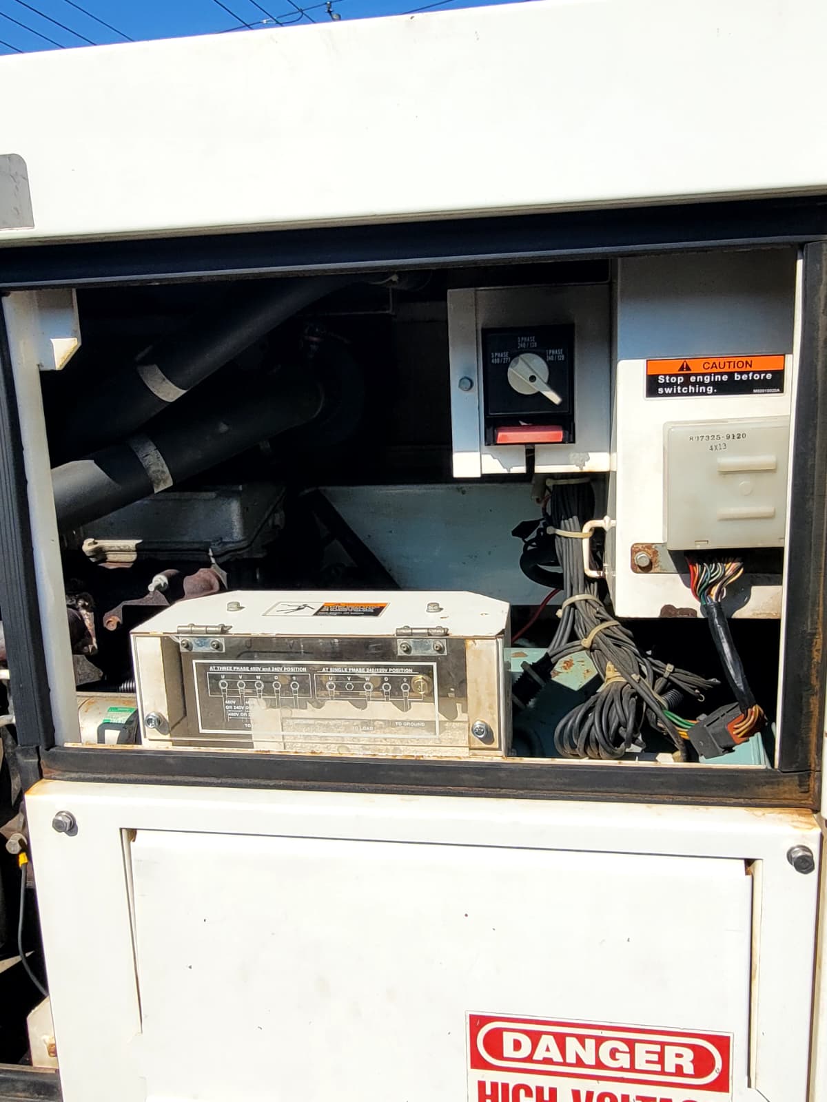 2005 MQ Whisperwatt DCA25-SSIU2