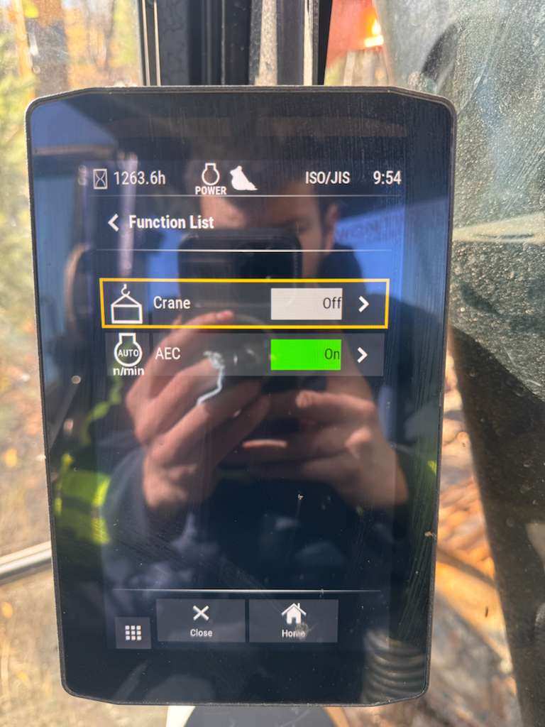 2020 CAT 320 Excavator -Bucket W/Thumb